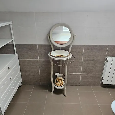 Apartment Romantico Con Terraza Y Piscina Villabanez (Cantabria)