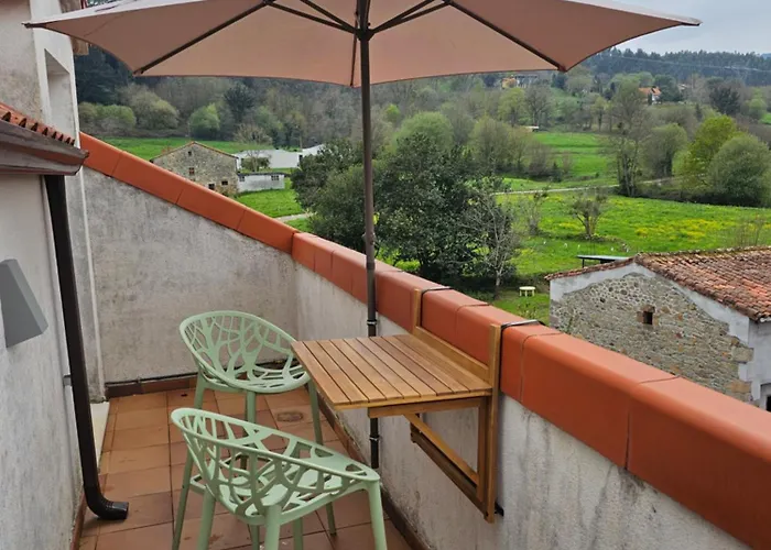 Romantico Con Terraza Y Piscina Villabanez (Cantabria)
